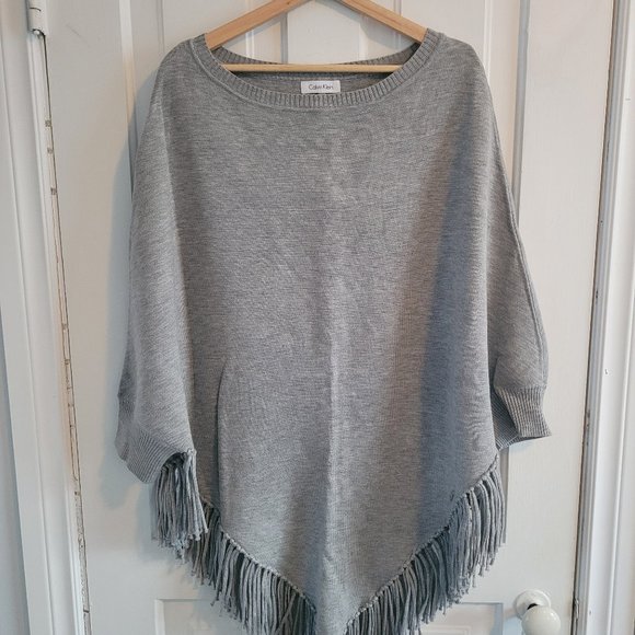 Calvin Klein - Sweater Poncho (with sleeves) - Picture 1 of 2